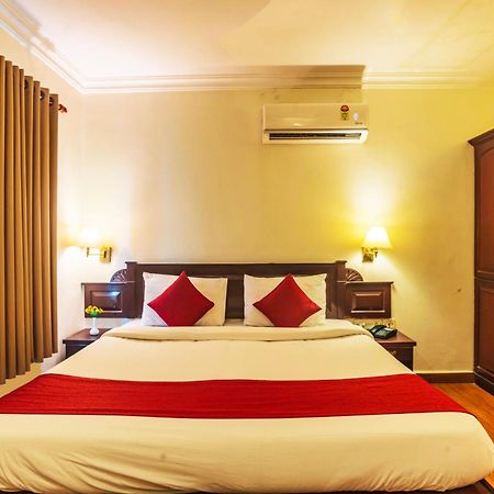 Kochi Hotel Archana Inn מראה חיצוני תמונה