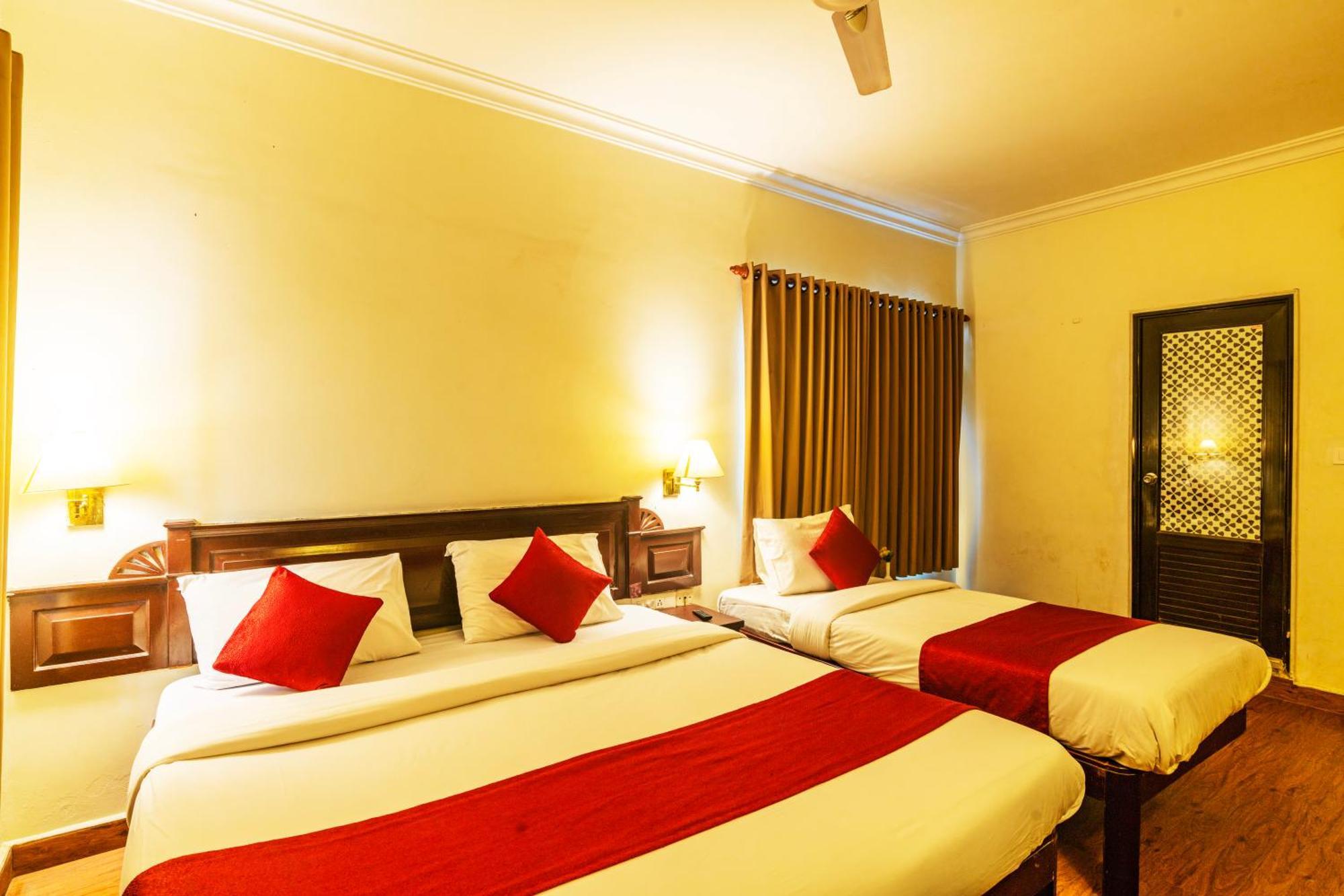 Kochi Hotel Archana Inn חדר תמונה