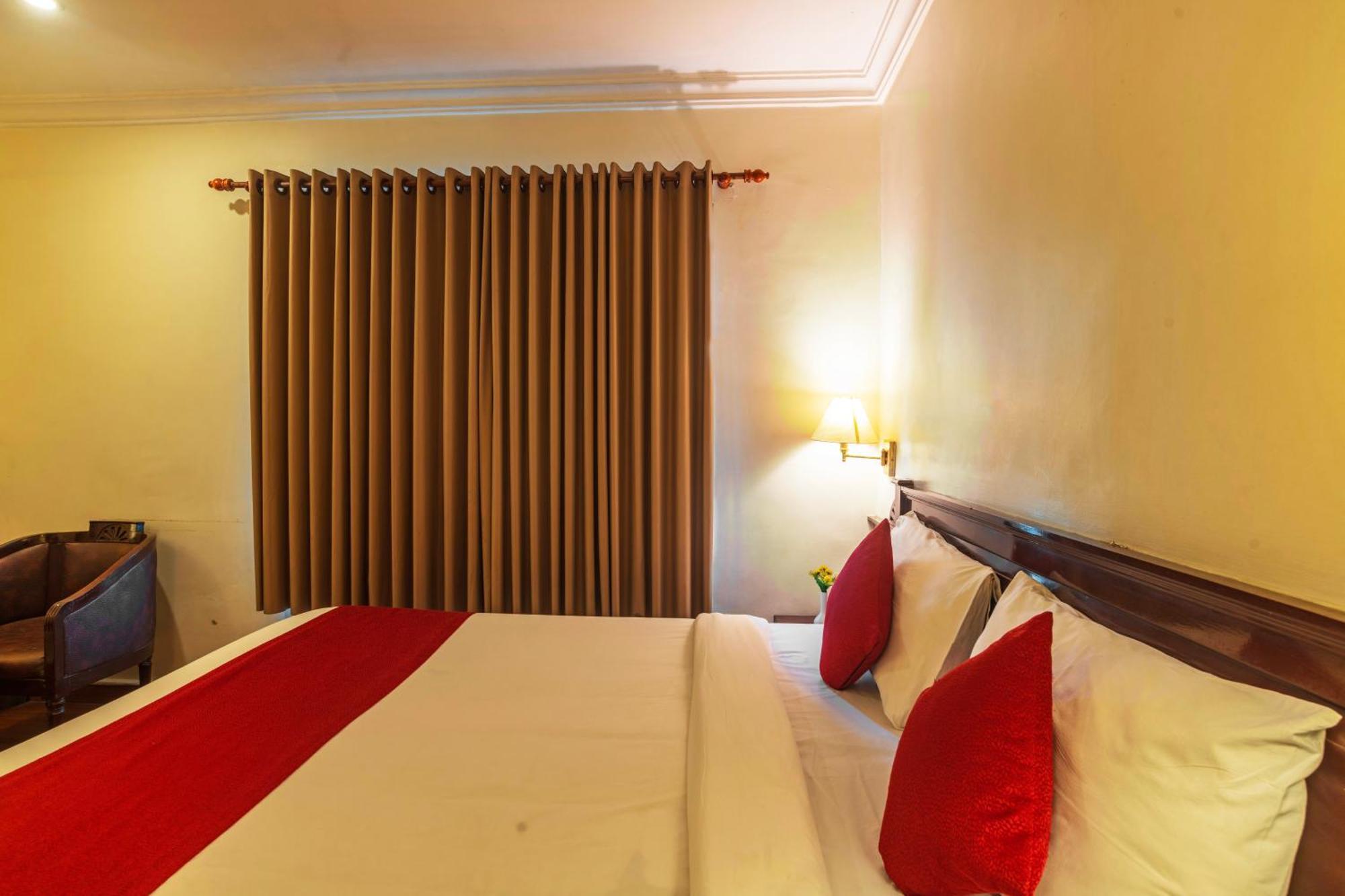 Kochi Hotel Archana Inn חדר תמונה