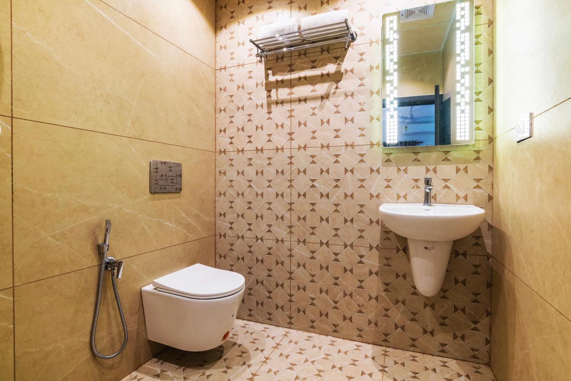 Kochi Hotel Archana Inn מראה חיצוני תמונה