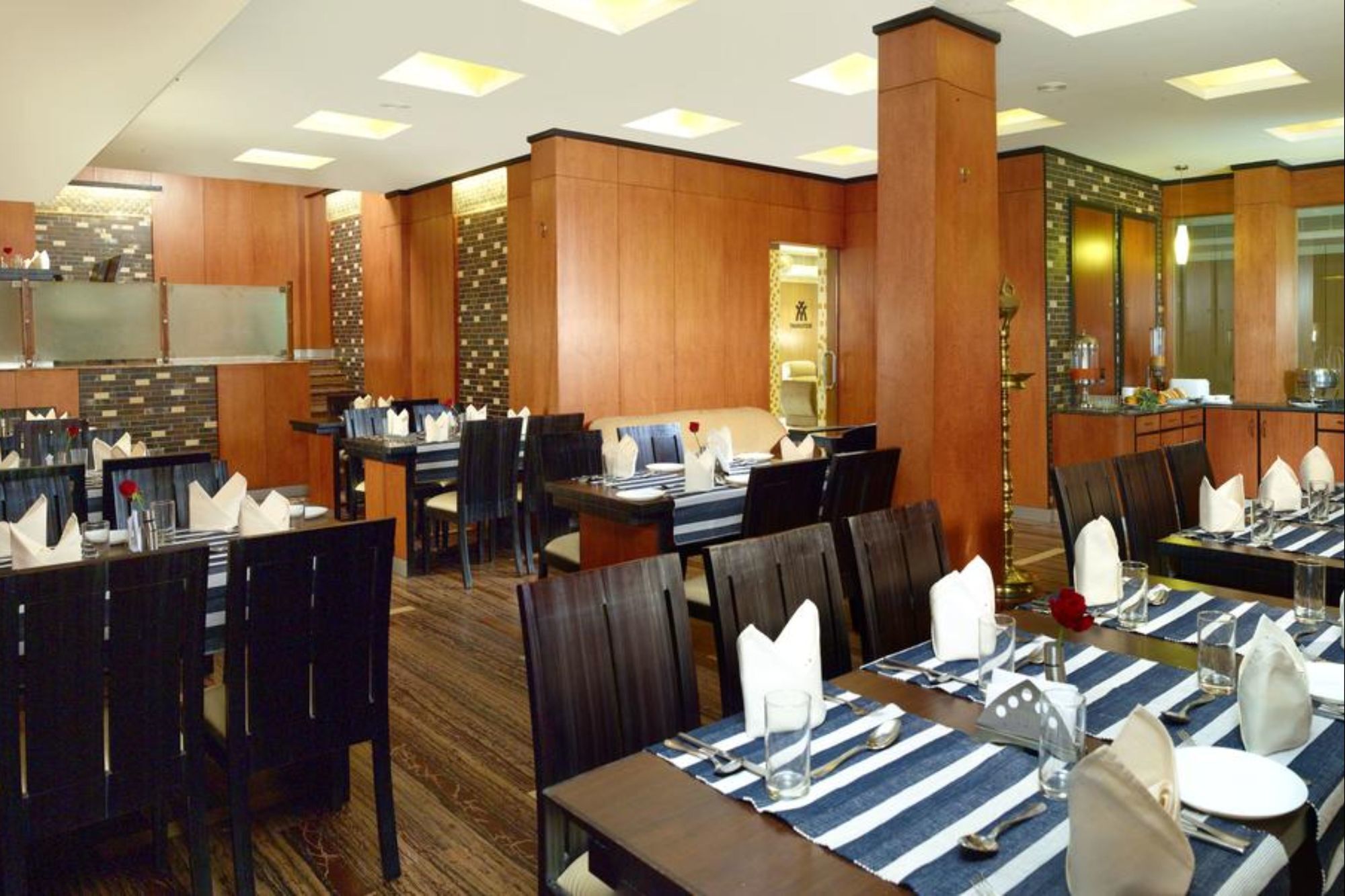 Kochi Hotel Archana Inn מראה חיצוני תמונה